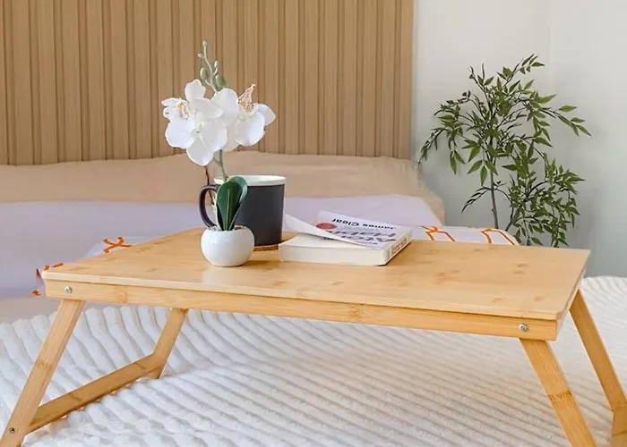 Spacious 1br In By Hanashima Near It Park With Fast Wifi, Netflix And Pool Lägenhet *