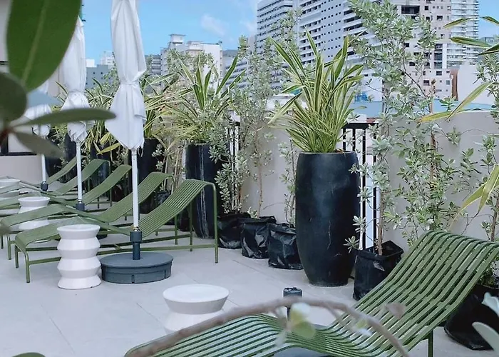 Spacious 1br In By Hanashima Near It Park With Fast Wifi, Netflix And Pool Lägenhet Cebu